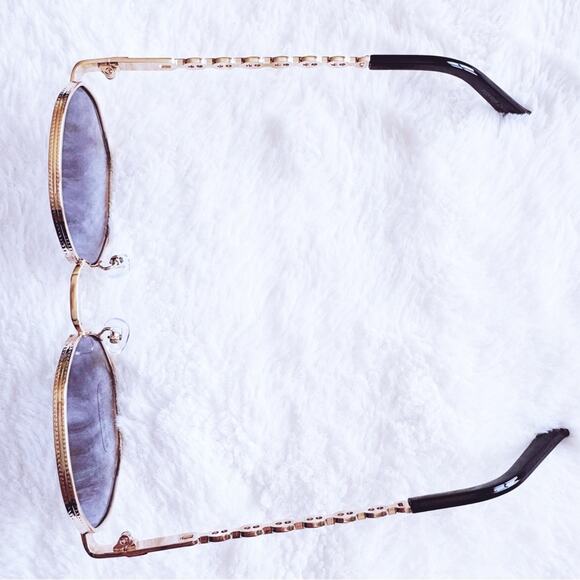 Phoebe Blue & Clear Geometric Sunglasses - Picture 9 of 13